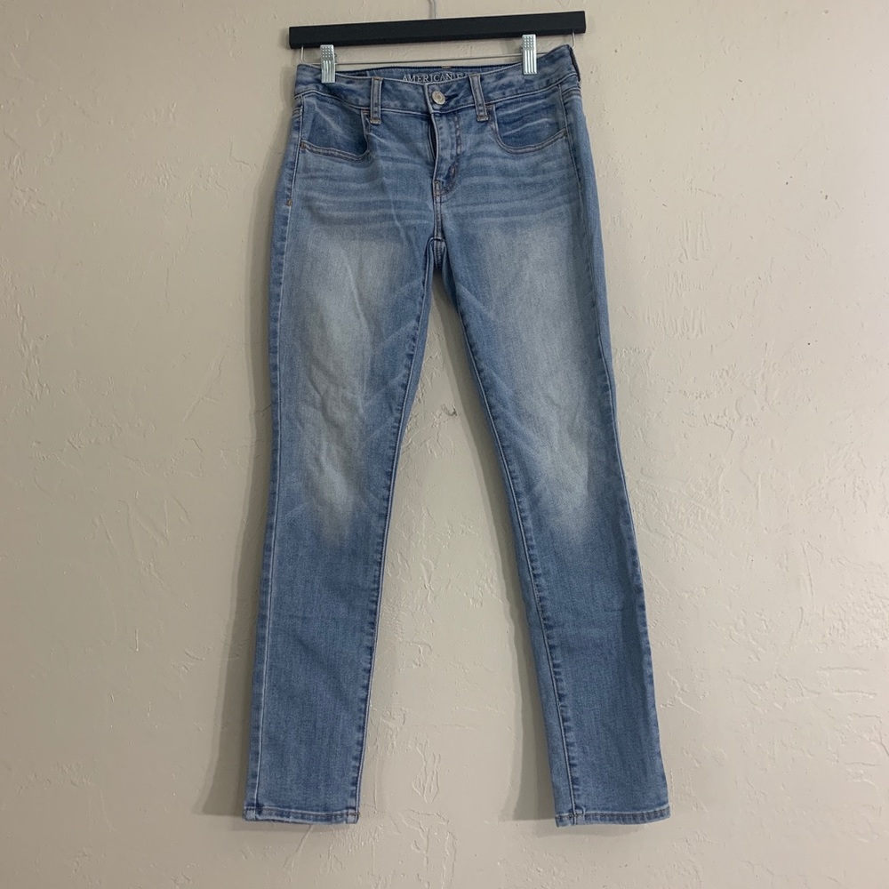 Light blue denim american eagle jeans.